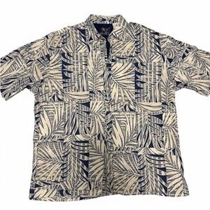 BAMBOO CAY Leaf Pattern Casual Button Short Sleeve Shirt - Men’s Large